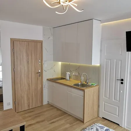 Apartman Flou Przystan Letnica 79, Parking & 700m Plaza *