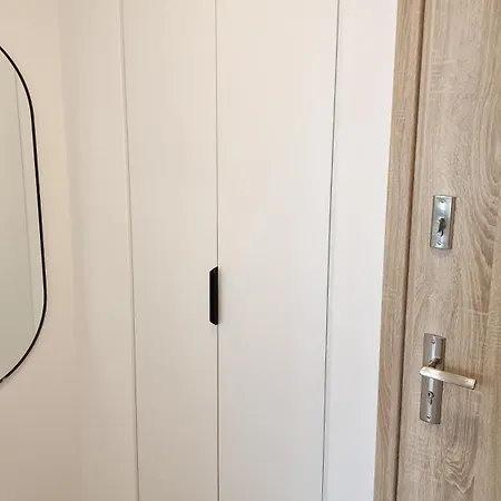 Apartment Flou Przystan Letnica 79, Parking & 700m Plaza *