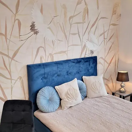 Flou Przystan Letnica 79, Parking & 700m Plaza Apartment